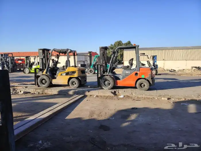 رافعة شوكية للايجار يوميات مشاوير إيجار شهري 0