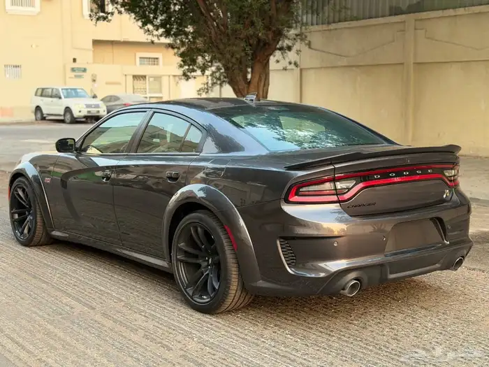 دوج شارجر 2023 اسكات باك 8 سلندر جديد بطاقه جمركيه 8