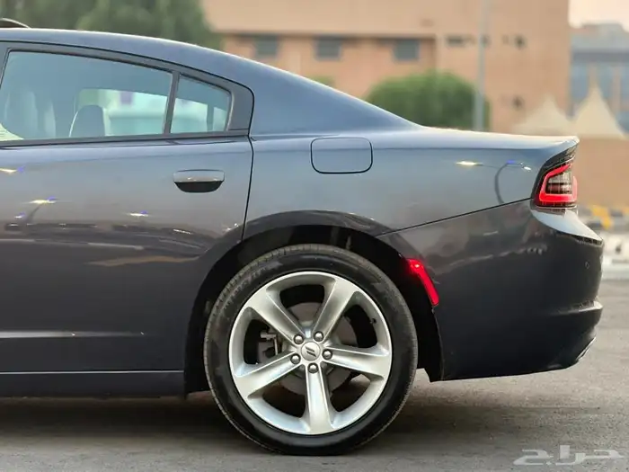 دودج شارجر 2018 فل كامل 6 سلندر في قمه النظافه 14