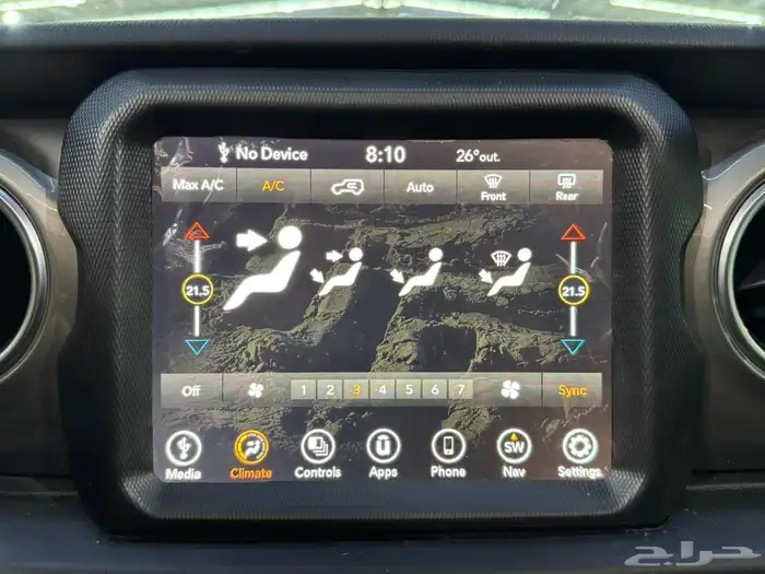 جيب رانجلر صحارى موديل 2023 ( بحالة ممتازة ) 34