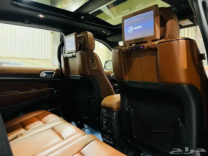 جيب شروكي 2018 ساميت V8 (عرض خاص) 8