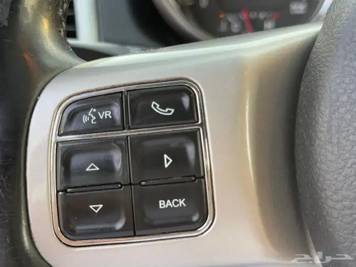 جراند شيروكي ليمتد 2013 (( بحالة ممتازة )) 50