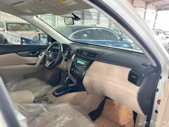 نيسان اكس اتريل.2020 دبل استاندر 9