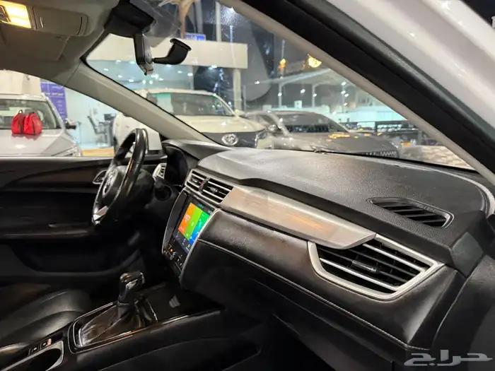 ام جي 5 MG 2023 فل كامل . 13