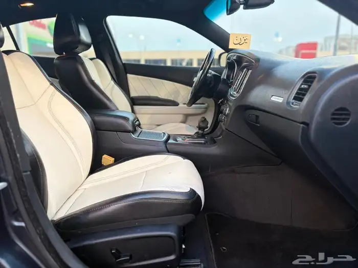 دودج شارجر 2018 فل كامل 6 سلندر في قمه النظافه 37