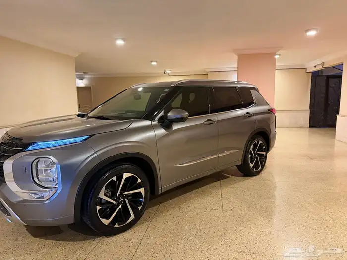 متسوبيشي اوت لاندر ليمتد اعلى فئة موديل 2024 3