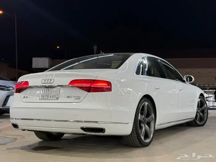 اودي A8L 2015 (( بحالة ممتازة )) 10