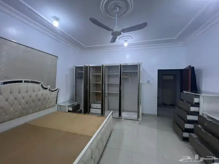 غرفة نوم للبيع الموقع العيدابي 5