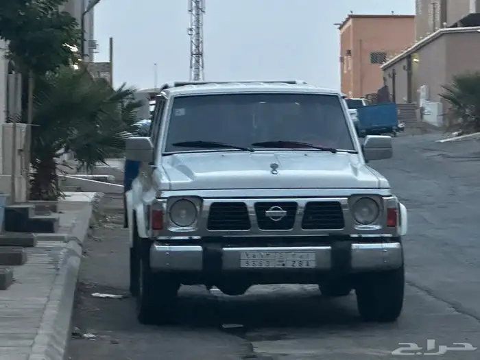 سفاري نيسان موديل 1995 8