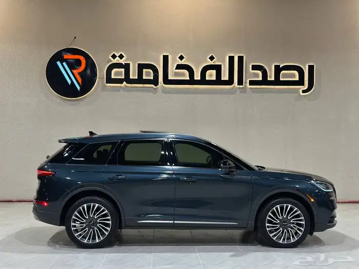 لينكولن كورسير 2022 فل كامل . رصد الفخامة 11