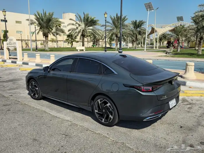 2025 Changan Eado Plus Limited   Full Option 4