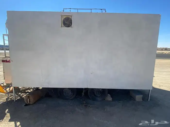 يوجد فود ترك جديده استخدام 3 اشهر للبيع او للايجار 3