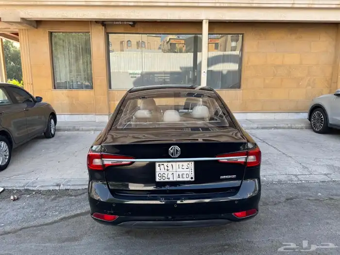 سيارة ام جئ 2020 2