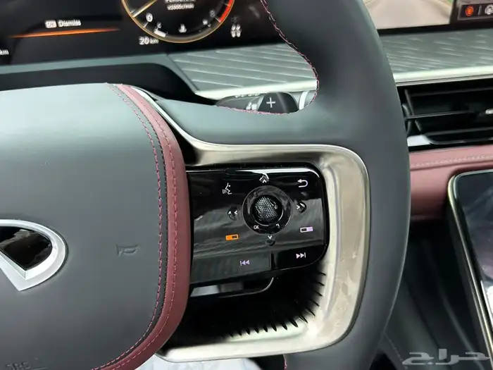 انفنيتي QX80 أوتوجراف Autograph موديل 2025 ( وارد الكويت ) 16