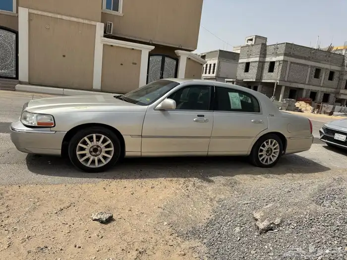 للبيع لنكن موديل 2007 1