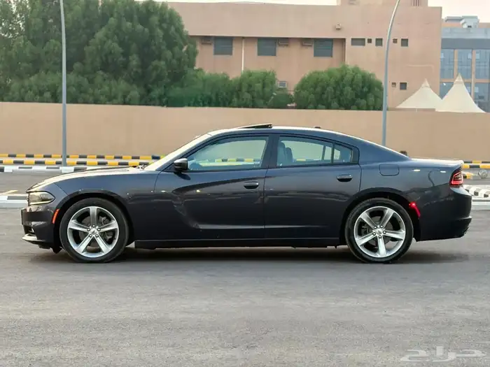 دودج شارجر 2018 فل كامل 6 سلندر في قمه النظافه 7