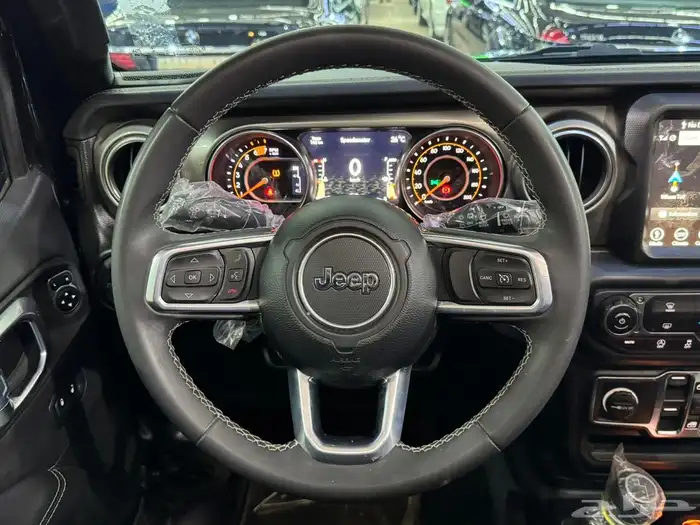 جيب رانجلر صحارى موديل 2023 ( بحالة ممتازة ) 23