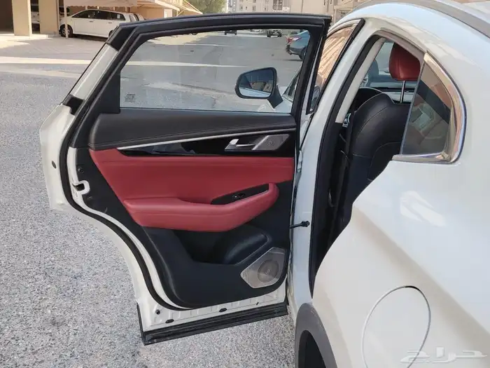 للبيع سياره شانجان 2022 CS85 19