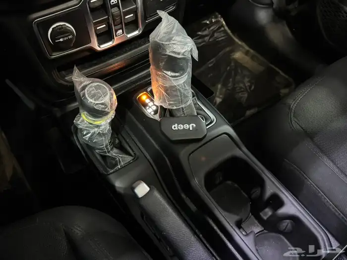 جيب رانجلر صحارى موديل 2023 ( بحالة ممتازة ) 29