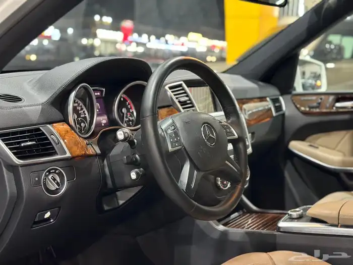 مرسيدس GL 500 موديل 2016 18