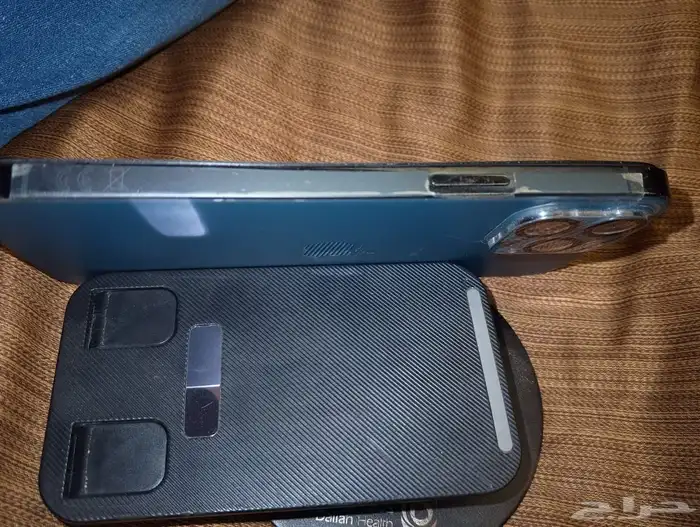 آيفون 12برو ماكس نضيف 4