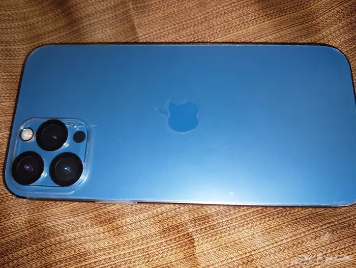 آيفون 12برو ماكس نضيف 1