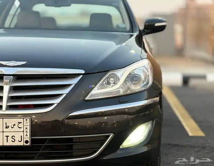 للبيع جنسس 2014 نظيف جدا فل كامل 3