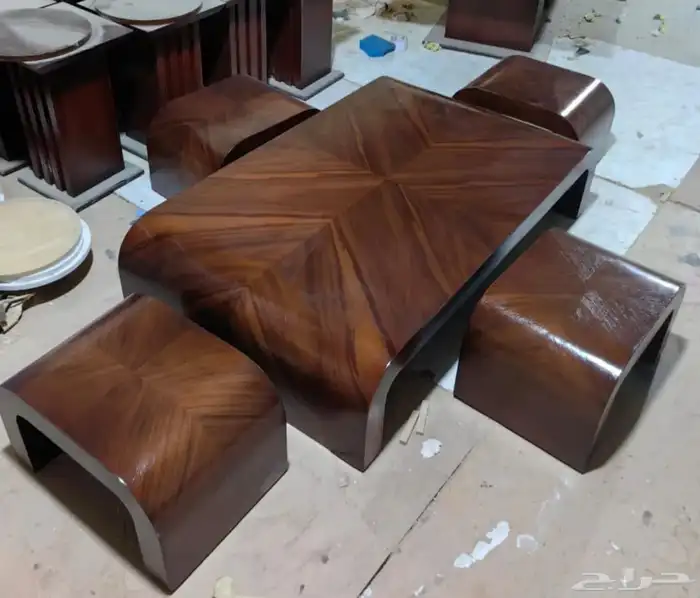 طاولات تفصيل حسب طلب 40