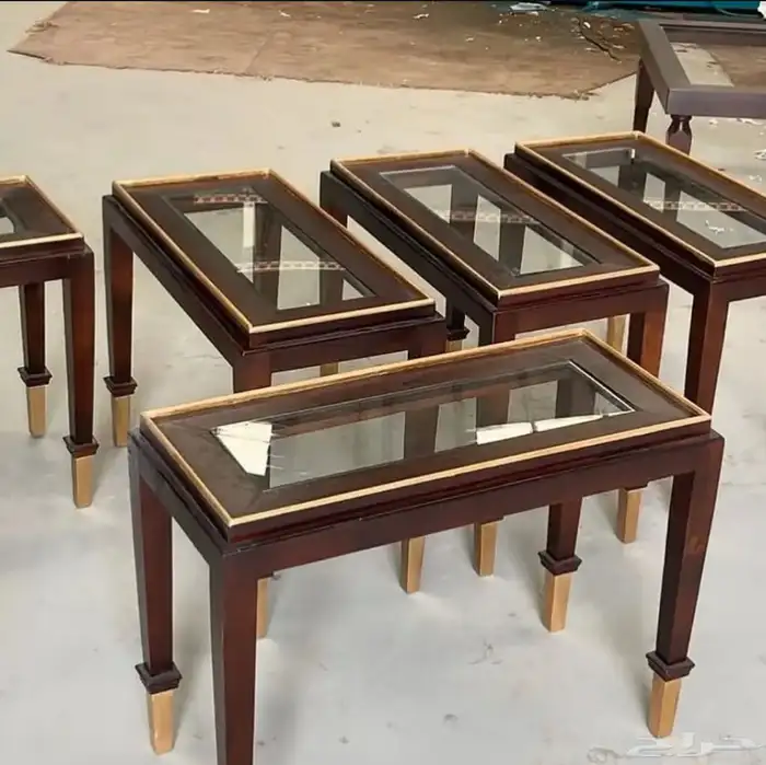 طاولات تفصيل حسب طلب 47