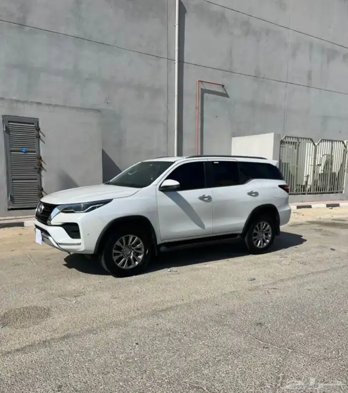 2800 فورشنر ديزل 2023 حجم المكينة 3