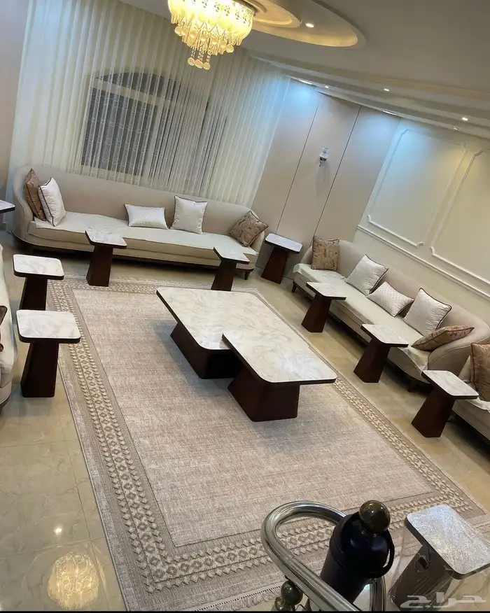 طاولات تفصيل حسب طلب 84