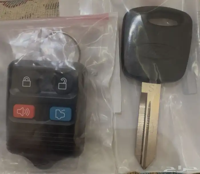 فكتوريا و ماركيز و اكسبدشن و موستنج 0