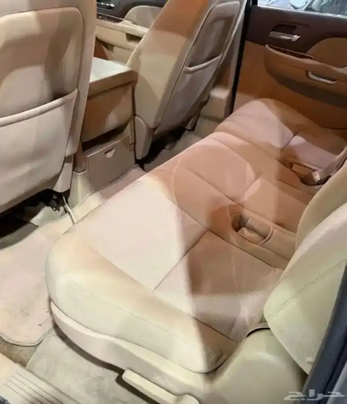 جي ام سي يوكن طويل 2011 على الشرط 8