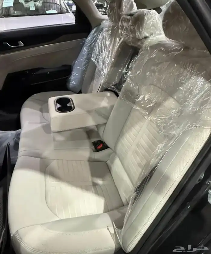 كيا K5 موديل 2023 نص فل عداد 31 الف فقط ع الشرط 14