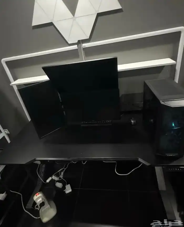 طاولة قيمنق 0