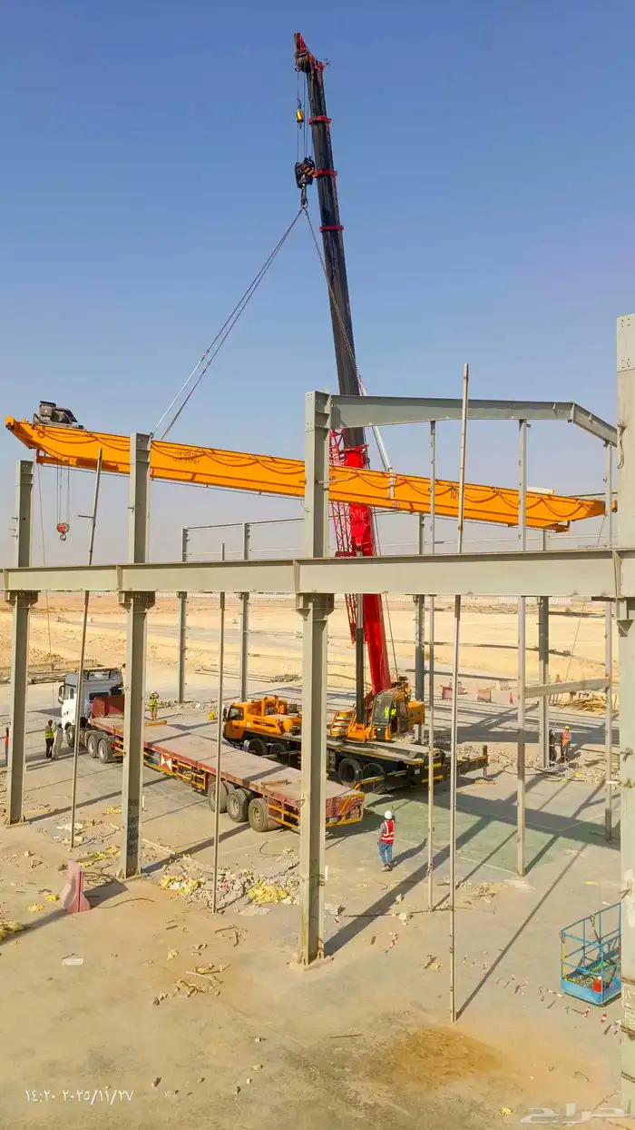 للايجار جميع مقاسات المان لفت والسيزر لفت كهرباء وديزل 4