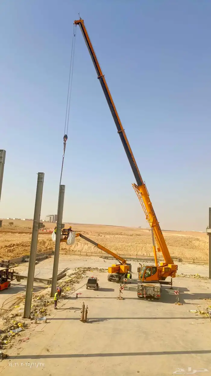 للايجار جميع مقاسات المان لفت والسيزر لفت كهرباء وديزل 2