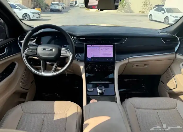 يب جراند شيروكي 2025 حالة الوكالة بدون خدش 6