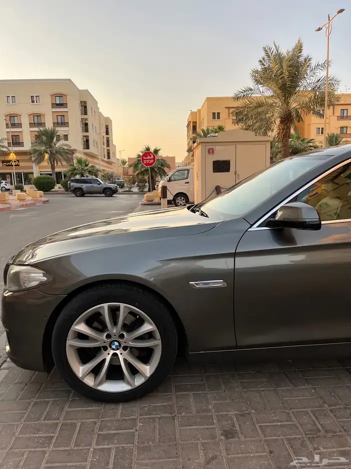 بي ام دبليو 528i 7
