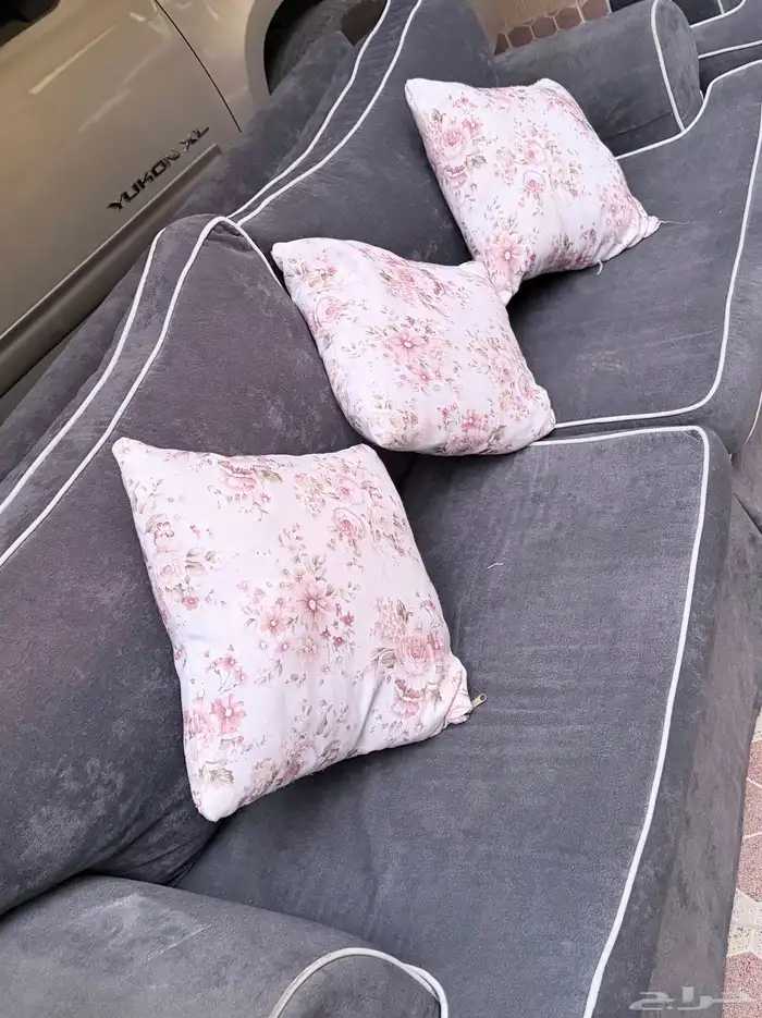 مكيف شباك حديد ودرايش ألمنيوم و كنب واثاث 7