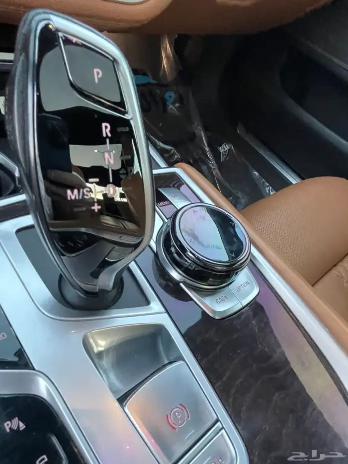 بي ام دبليو 2017 740 لامانع من البدل المناسب 36