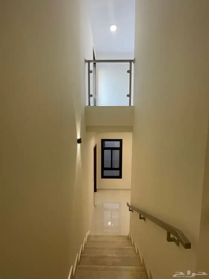 فيلا للإيجار المشرقية حي الجنادرية 27