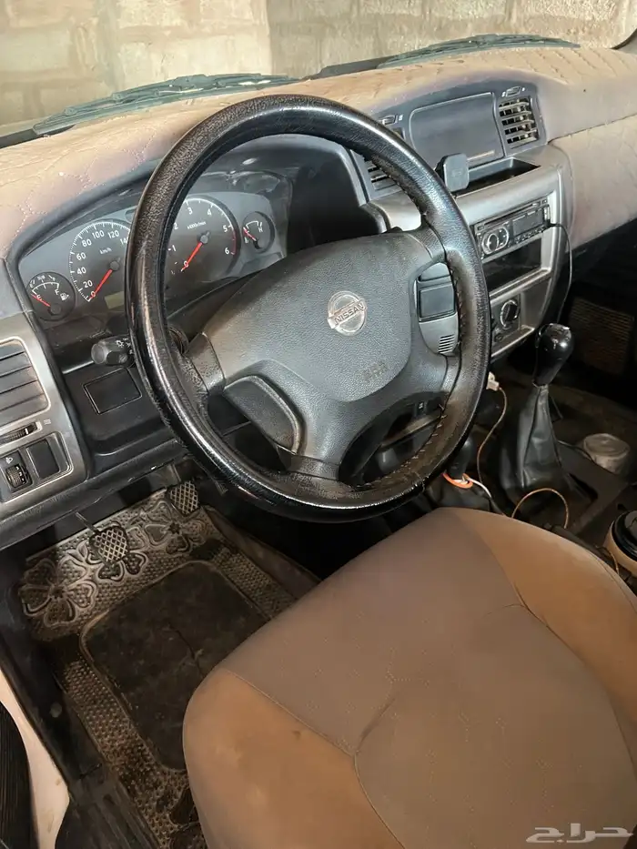 جيب نيسان موديل 1