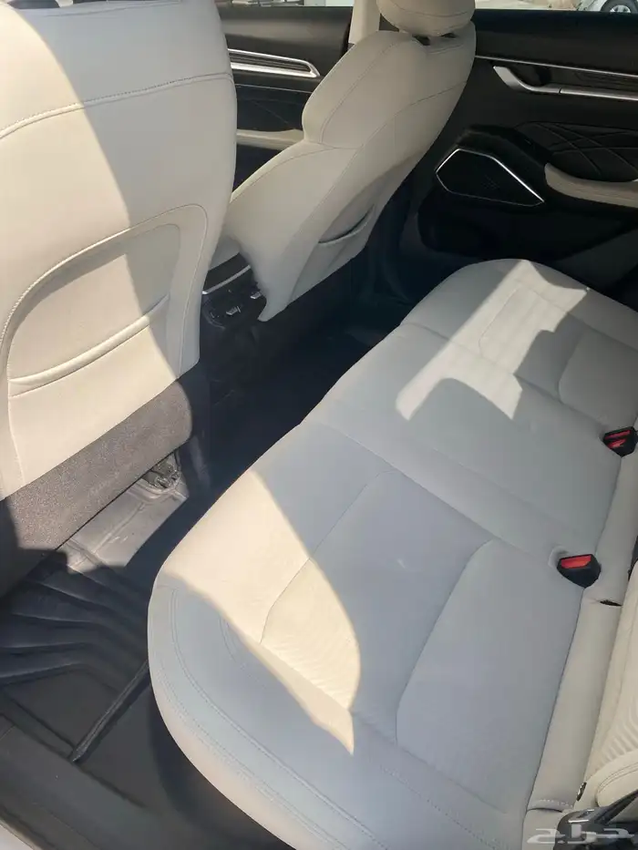 جيلي امجراند 2023 2