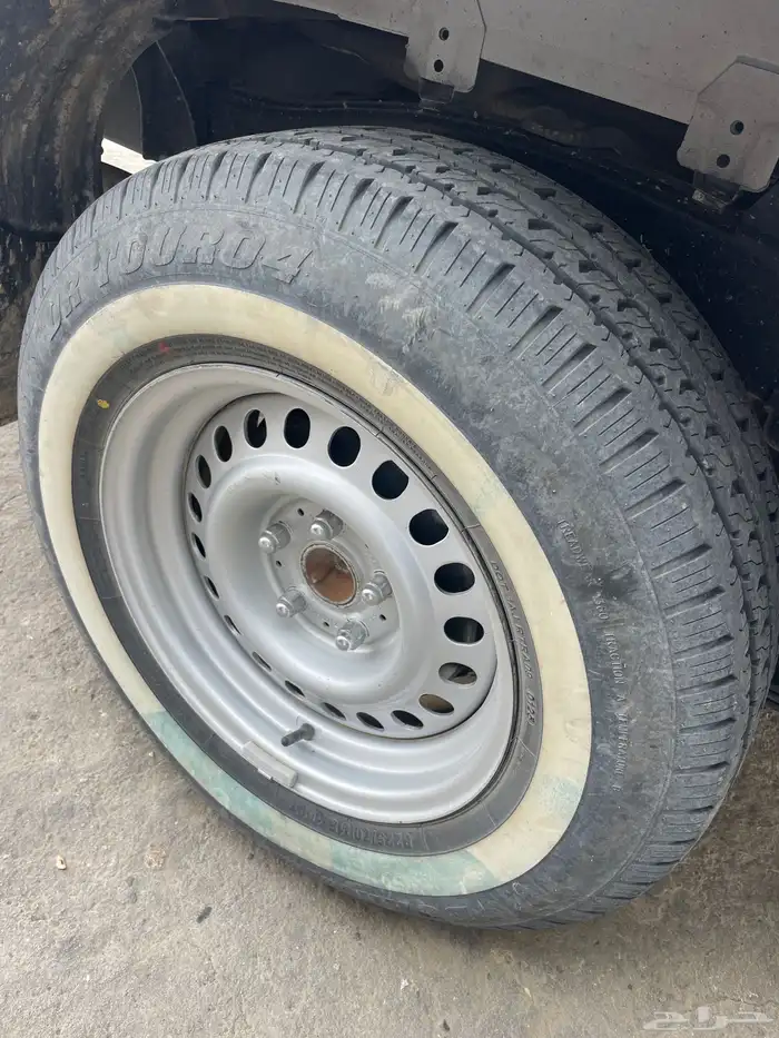 اربع جنوط بكفراته تركب من 2006 وفوق لللبيع 0