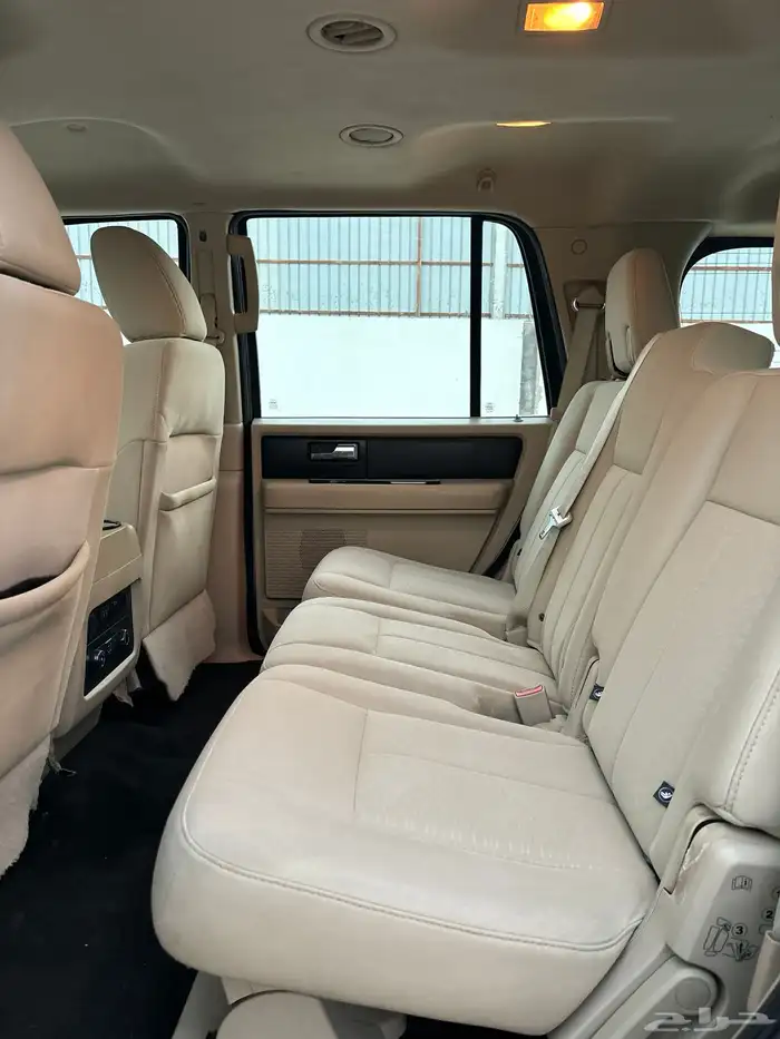 فورد اكسبديشن 2016 قصير بدون دبل سعودي 11