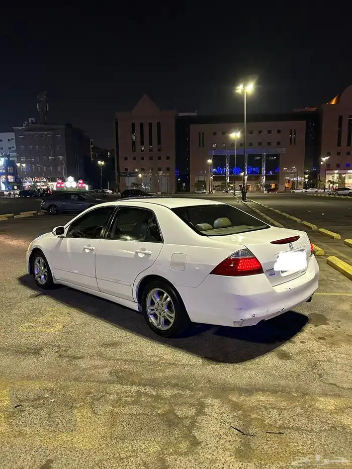 للبيع هوندا اكورد 2006 فل كامل استخدام شخصي 0