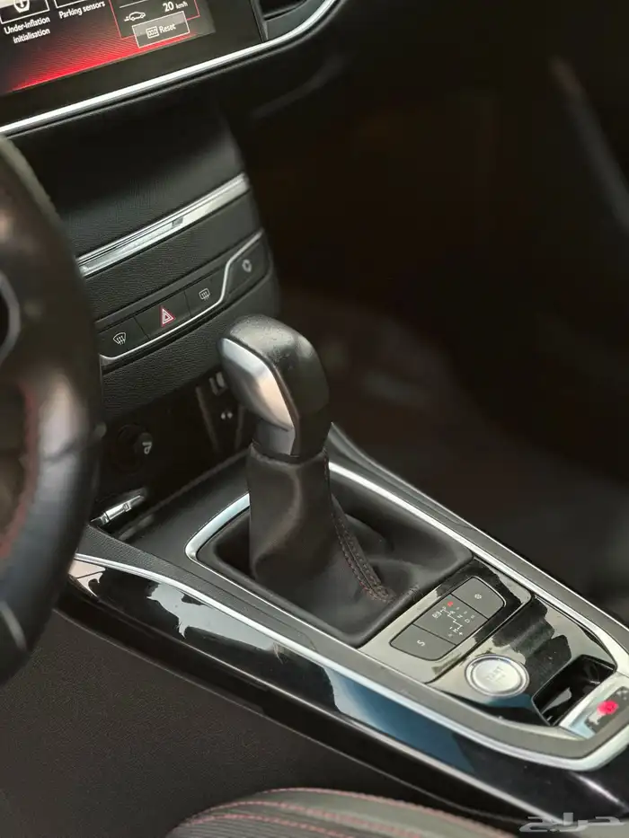 بيجو فئة رياضية للبيع او بدل 14