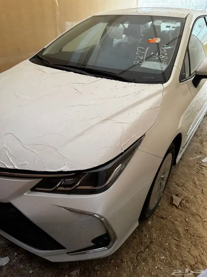 تويوتا كورلا 2.0 xli المطور 2025 ابيض 0