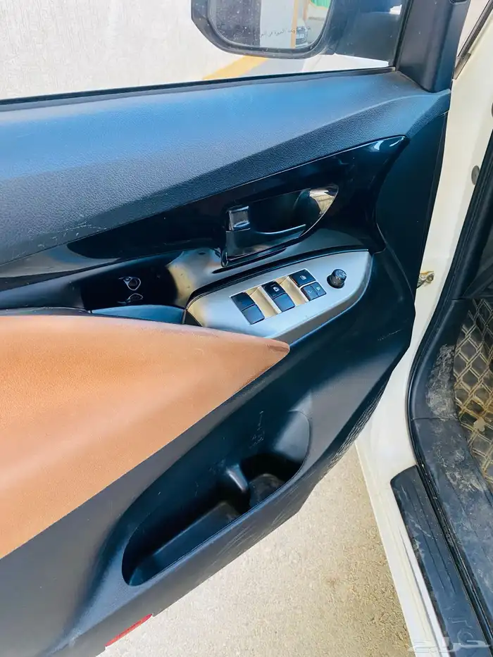 تويوتا انوفا 2020 17